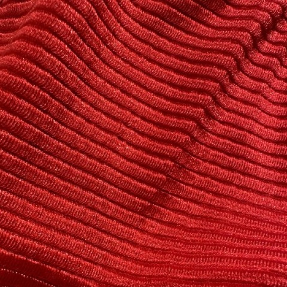 CLASSIC RETRO RED